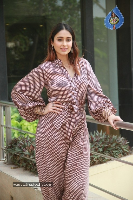 Ileana New Photos - 11 / 15 photos