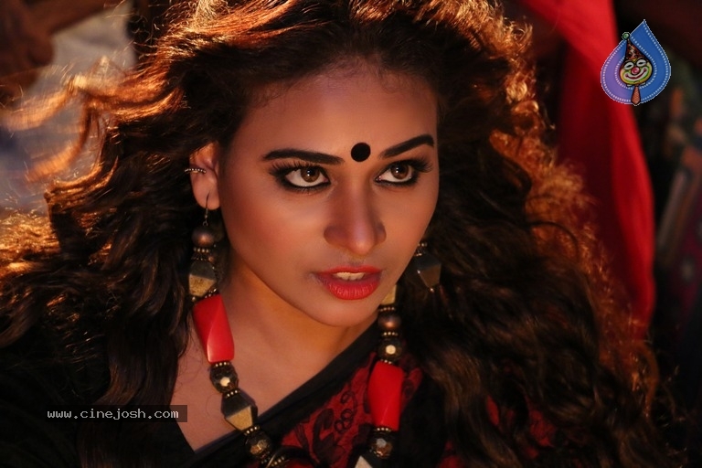 Jayathi Photos In Lachi Movie - 6 / 10 photos