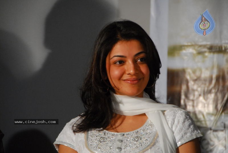 Kajal Agarwal New Photo Stills - 5 / 32 photos