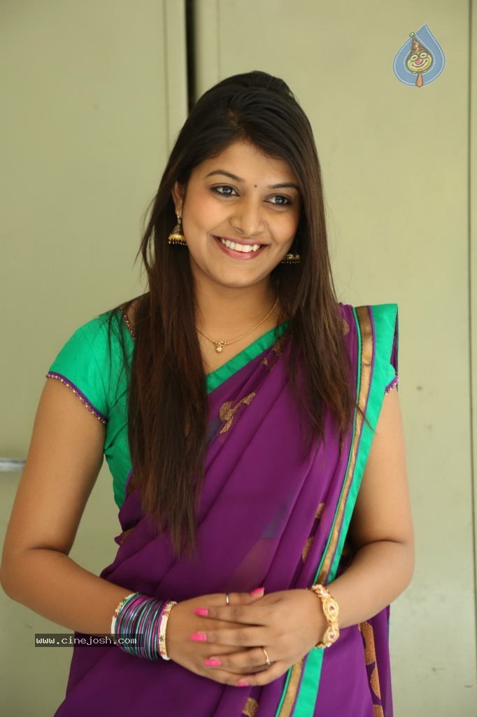 Kavya Kumar Gallery - 10 / 76 photos