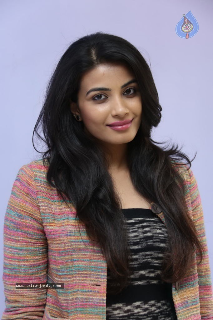 Kavya Shetty New Photos - 18 / 110 photos