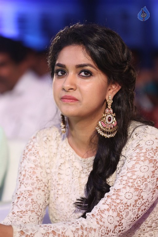 Keerthi Suresh at Rail Audio Launch - 4 / 21 photos