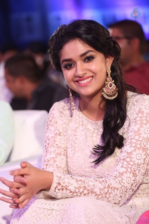 Keerthi Suresh at Rail Audio Launch - 12 / 21 photos