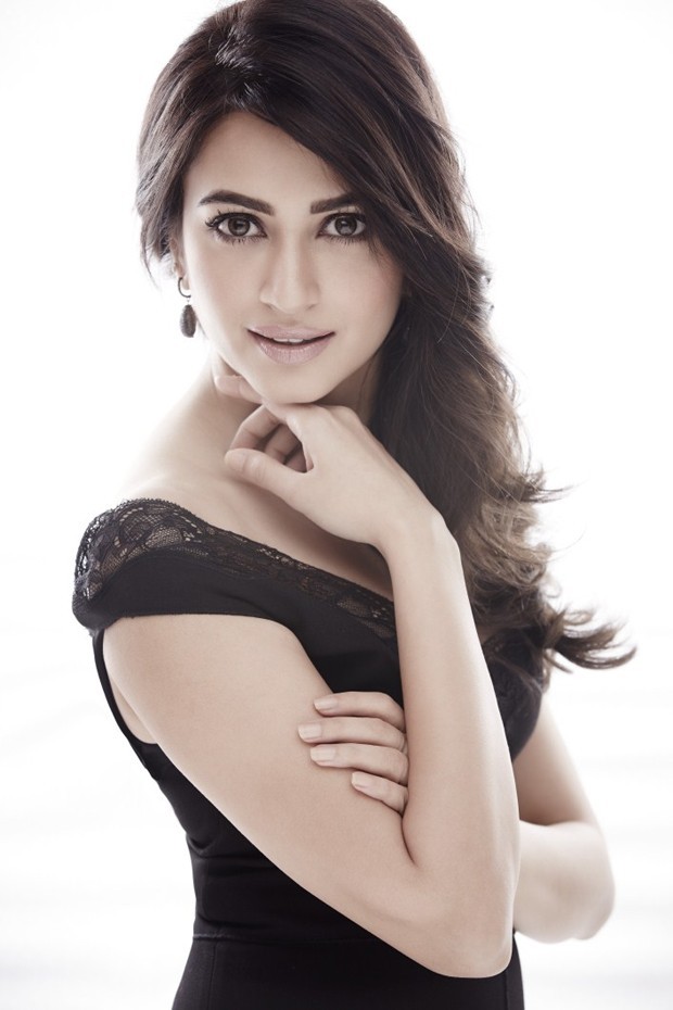 Kriti Kharbanda Photo Shoot - 1 / 11 photos