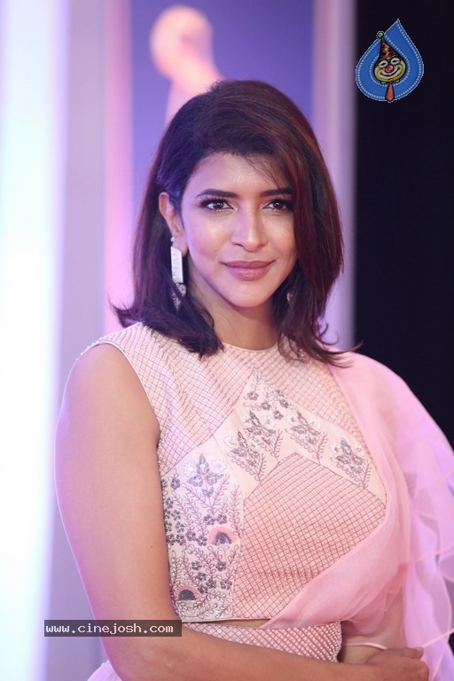 Lakshmi Manchu at Gaana Mirchi Music Awards - 3 / 33 photos