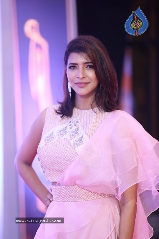 Lakshmi Manchu at Gaana Mirchi Music Awards - 4 / 33 photos