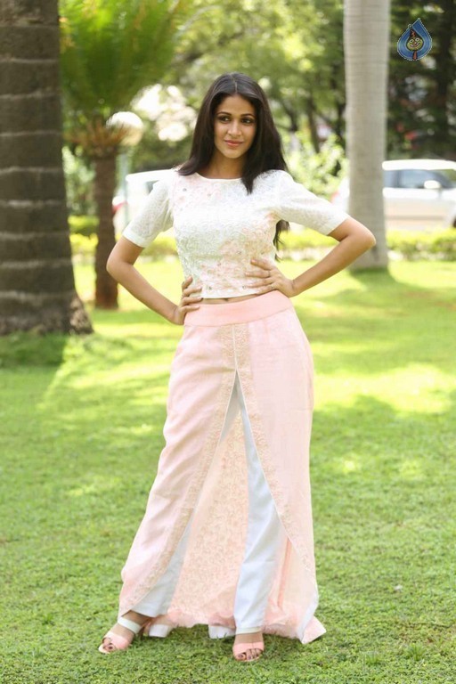 Lavanya Tripathi Images - 21 / 27 photos