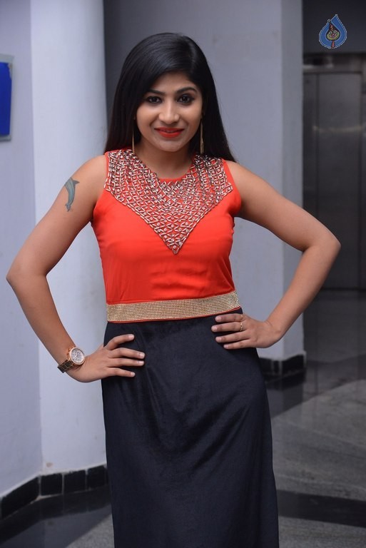 Madhulagna Das New Pics - 5 / 28 photos