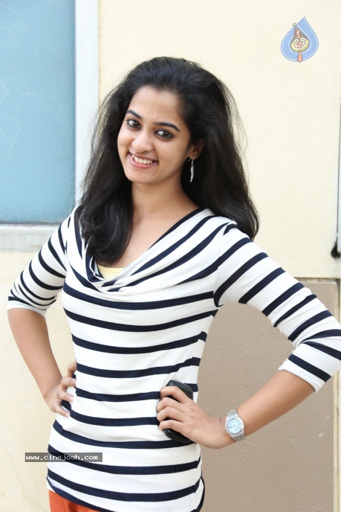 Nandita New Stills - 18 / 46 photos