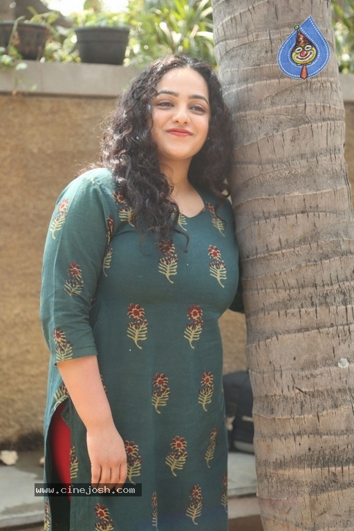 Nithya Menen Interview Photos - 17 / 42 photos