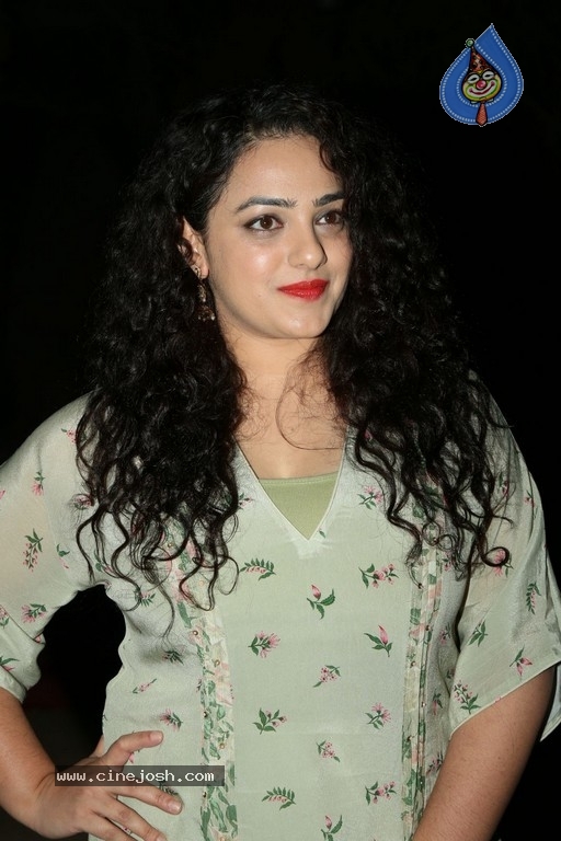 Nithya Menen Photos - 10 / 21 photos