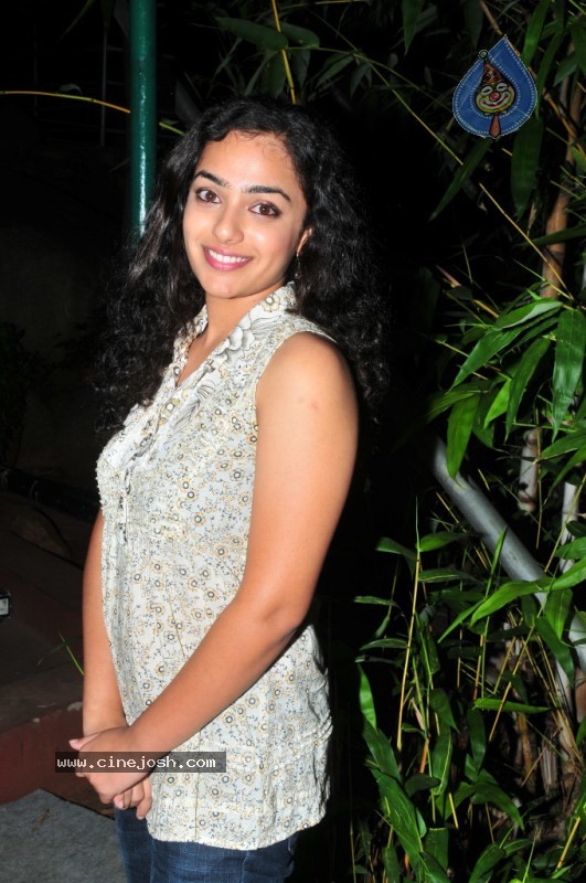 Nithya Menon Stills - 7 / 25 photos