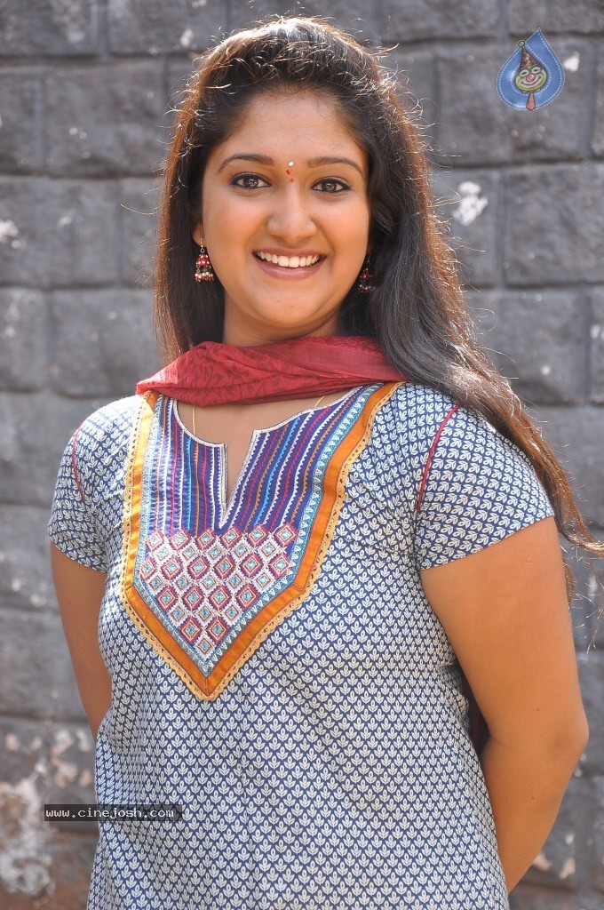 Pavani New Photos - 11 / 35 photos