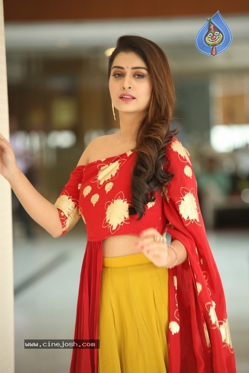 Payal Rajput Photos - 5 / 20 photos