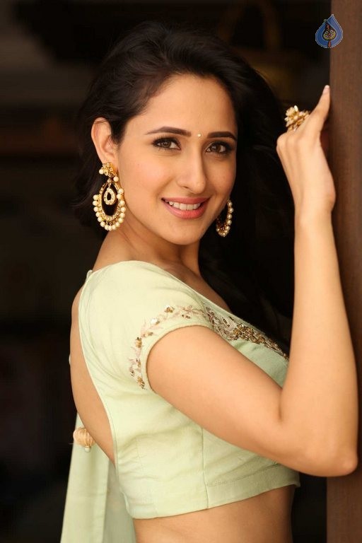 Pragya Jaiswal Latest Photos - 10 / 62 photos