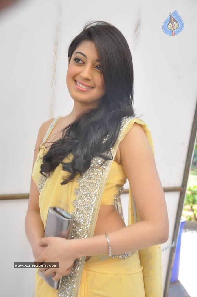 Praneetha Latest Stills - 47 / 58 photos