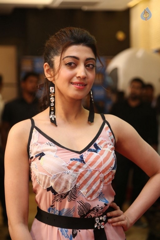 Pranitha Subhash at SIIMA Short Film Awards - 1 / 25 photos