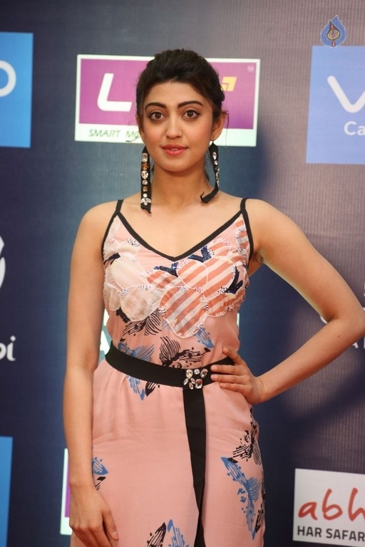 Pranitha Subhash at SIIMA Short Film Awards - 12 / 25 photos