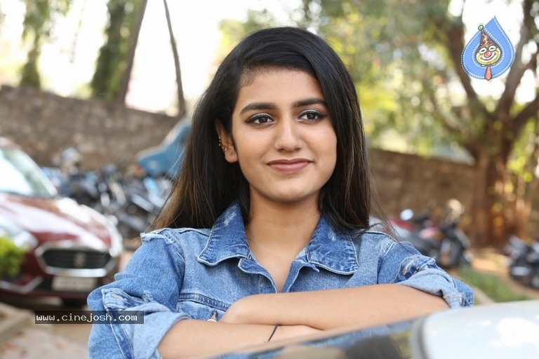 Priya Varrier Interview Photos - 8 / 20 photos