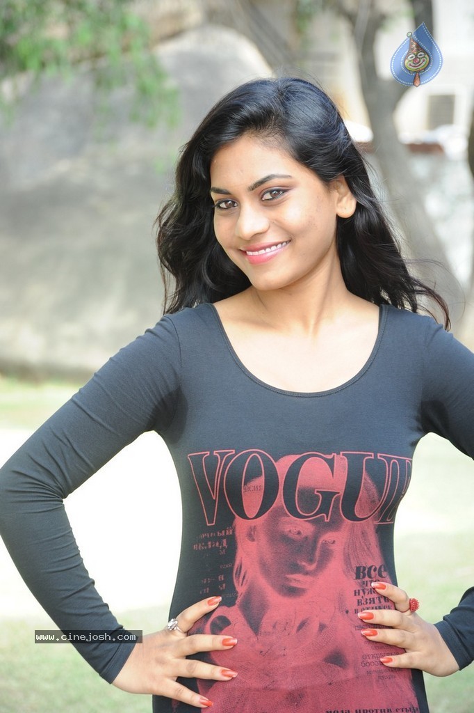 Priyanka Gugustin Stills - 19 / 144 photos