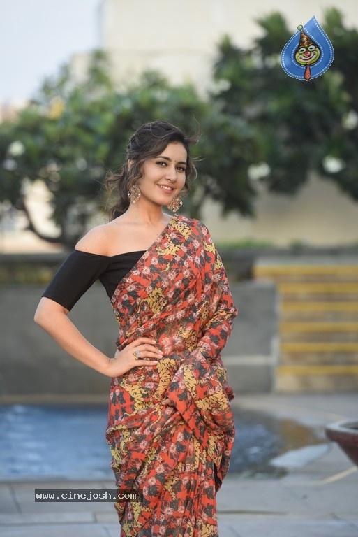 Raashi Khanna Stills - 10 / 10 photos