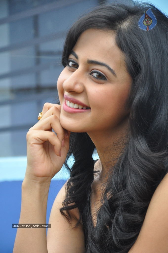 Rakul Preet Singh New Photos - 20 / 93 photos