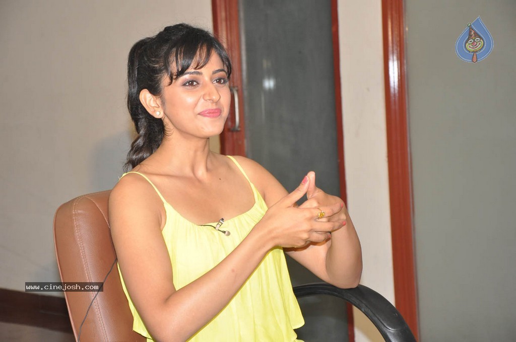 Rakul Preet Singh Press Meet - 14 / 43 photos