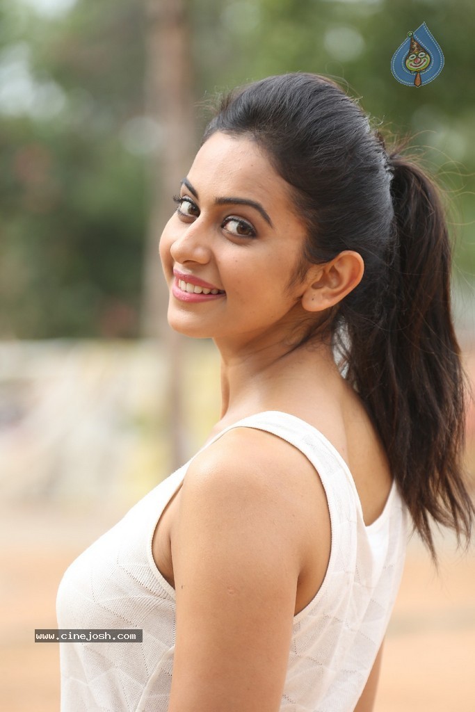 Rakul Preeth Singh Gallery - 12 / 133 photos