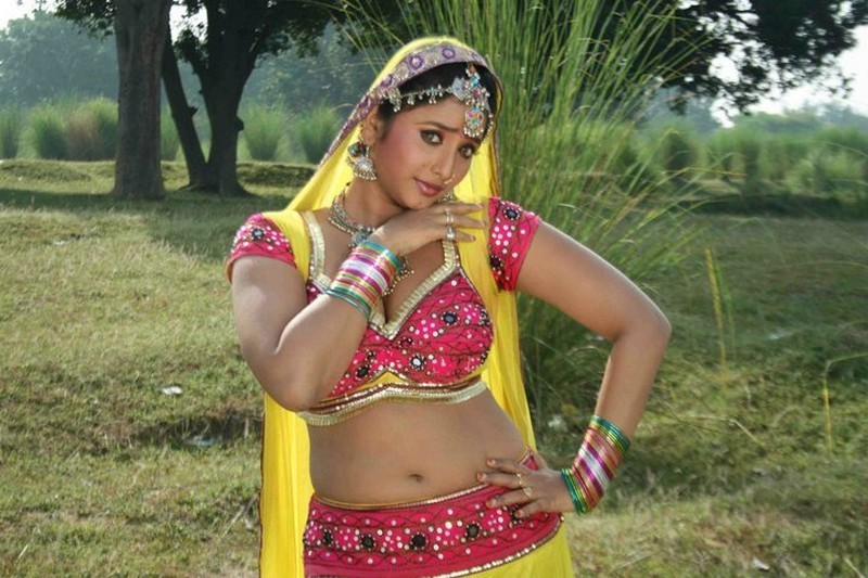 Bhojpuri Actress Sapna Latest Hot Navel Show Pics - Mallucritic | navel pics of bhojpuri actress  