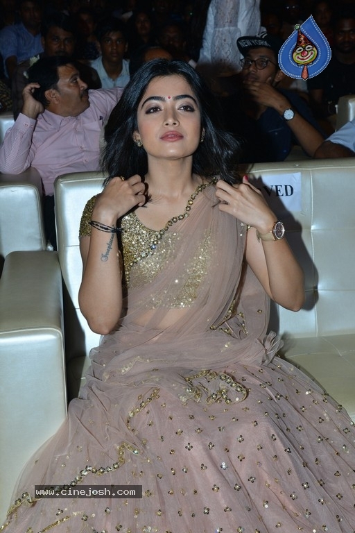 Rashmika at Geetha Govindam Pre Release Event - 7 / 15 photos