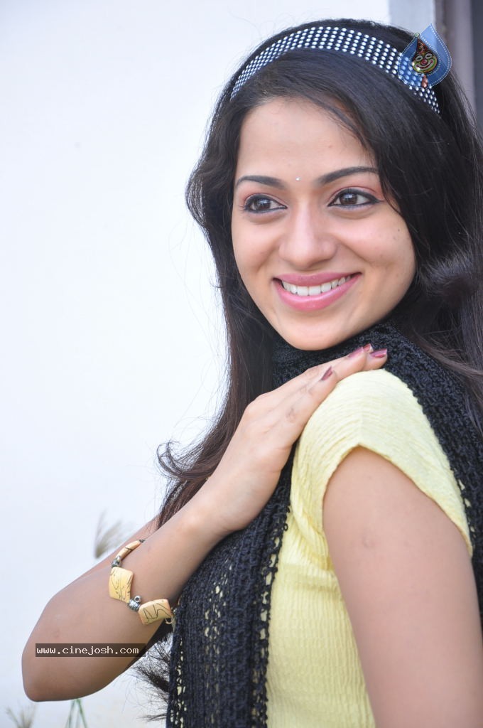 Reshma Latest Stills - 17 / 46 photos