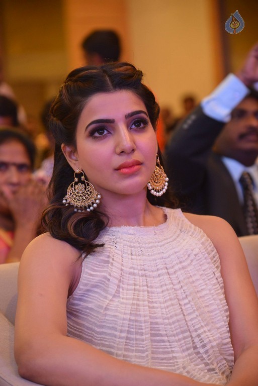 Samantha Images - 7 / 42 photos