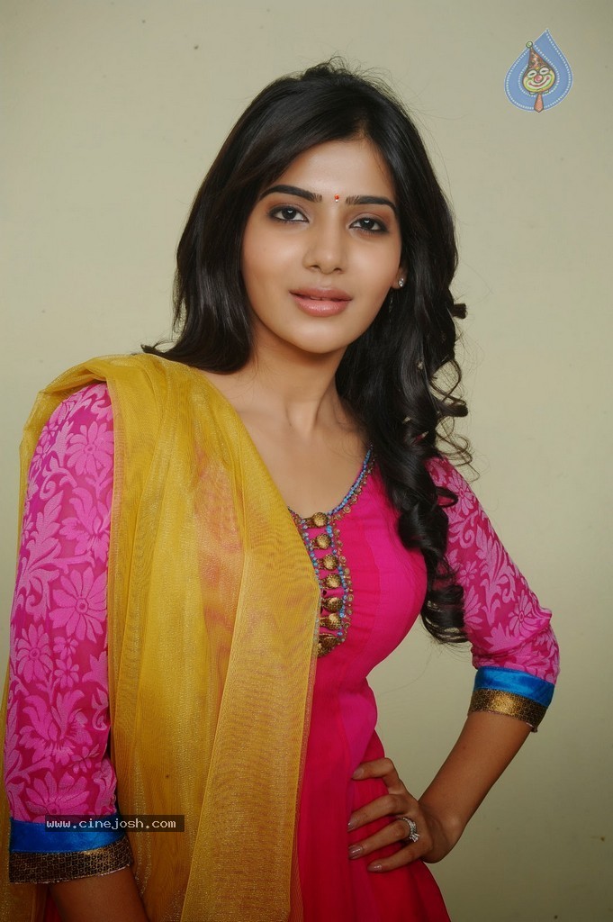 Samantha Latest Gallery - 3 / 24 photos