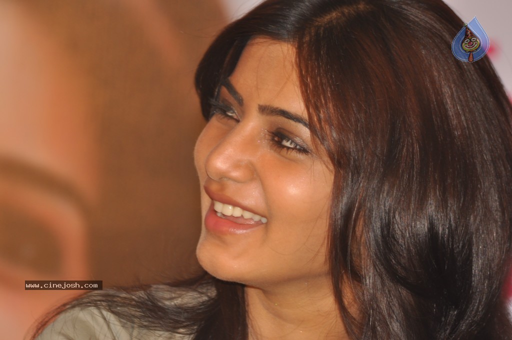 Samantha New Hot Stills - 1 / 53 photos