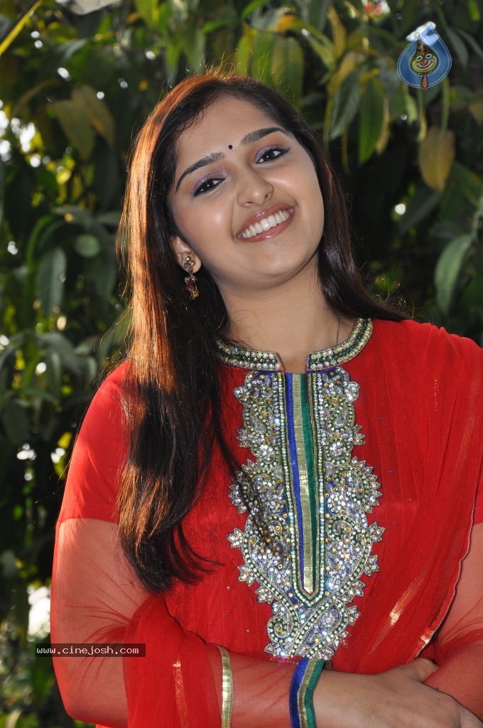 Sanusha Stills - 15 / 28 photos