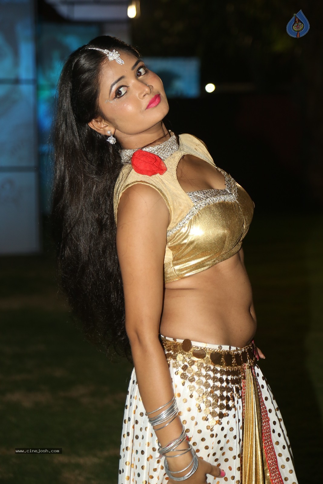 Shreya Vyas Stills - 21 / 86 photos