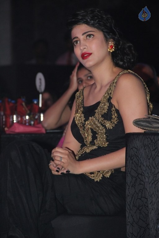 Shruti Haasan at Ritz Style Awards - 5 / 28 photos