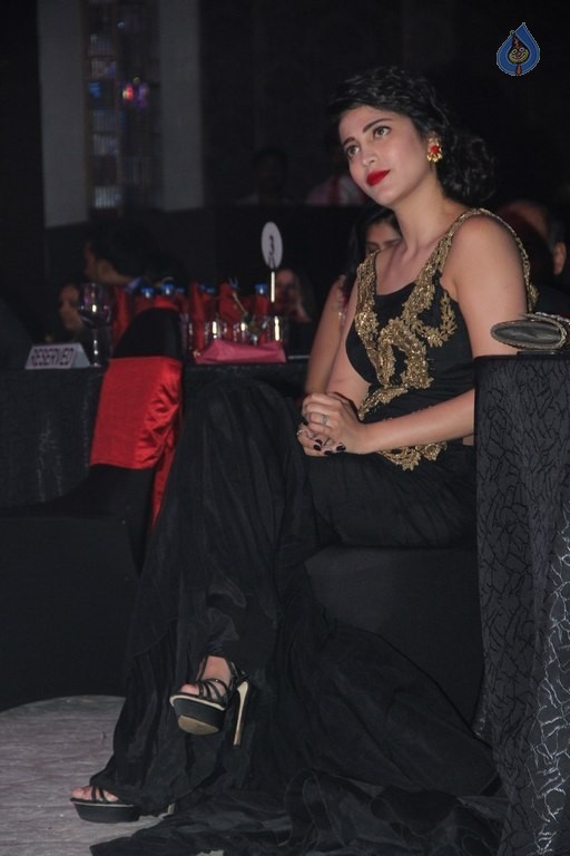 Shruti Haasan at Ritz Style Awards - 16 / 28 photos