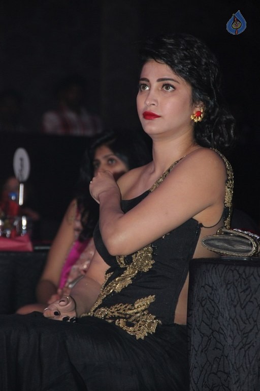 Shruti Haasan at Ritz Style Awards - 19 / 28 photos