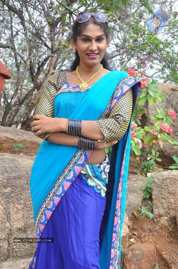 Shyamala Stills - 12 / 34 photos