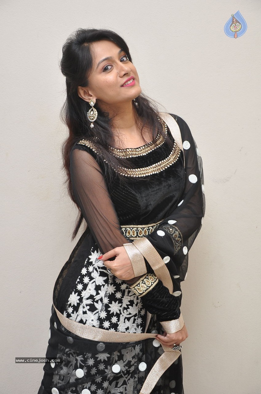 Smithika New Photos - 6 / 55 photos