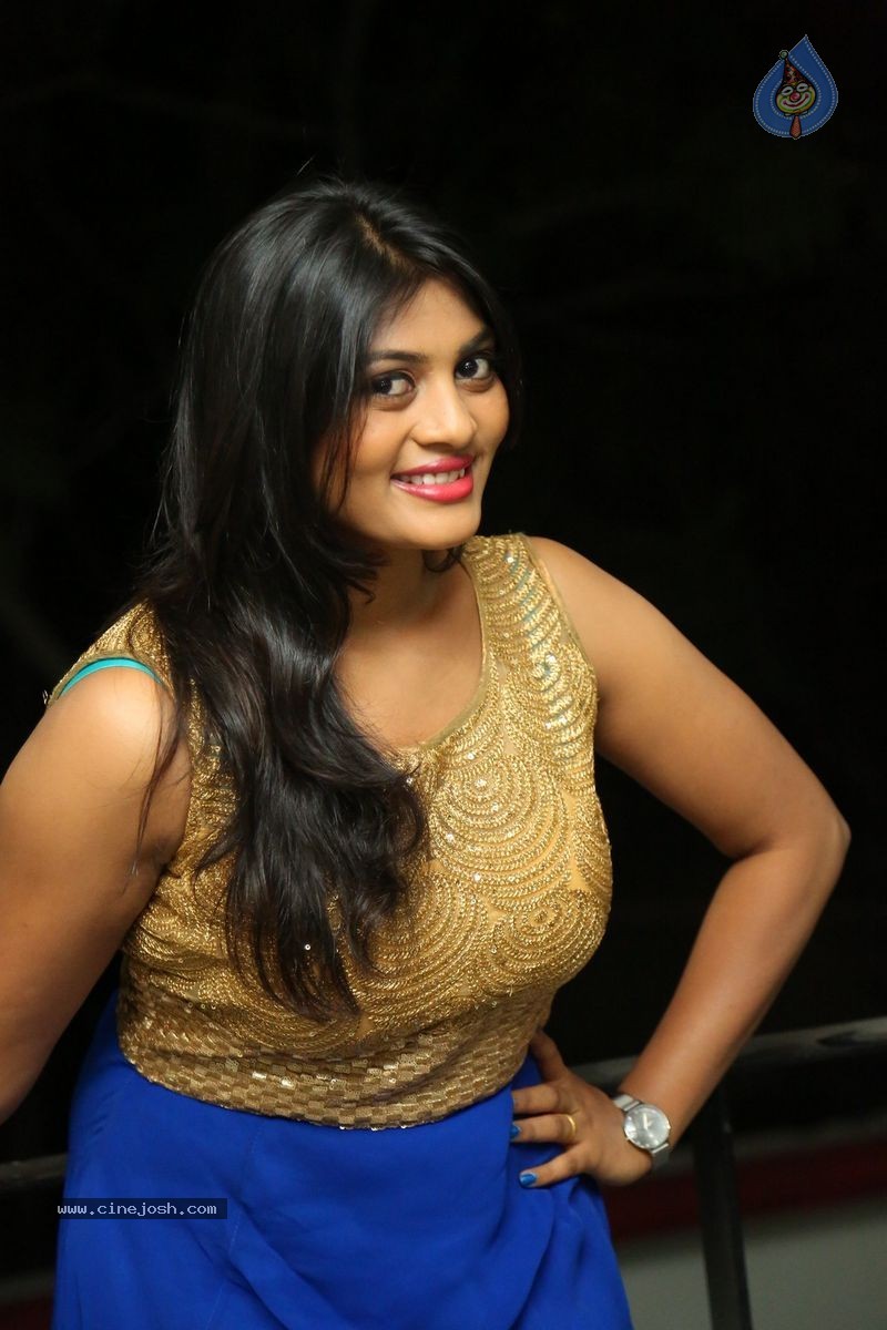 Soumya Latest Photos - 10 / 42 photos