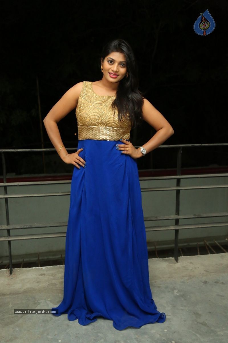 Soumya Latest Photos - 20 / 42 photos