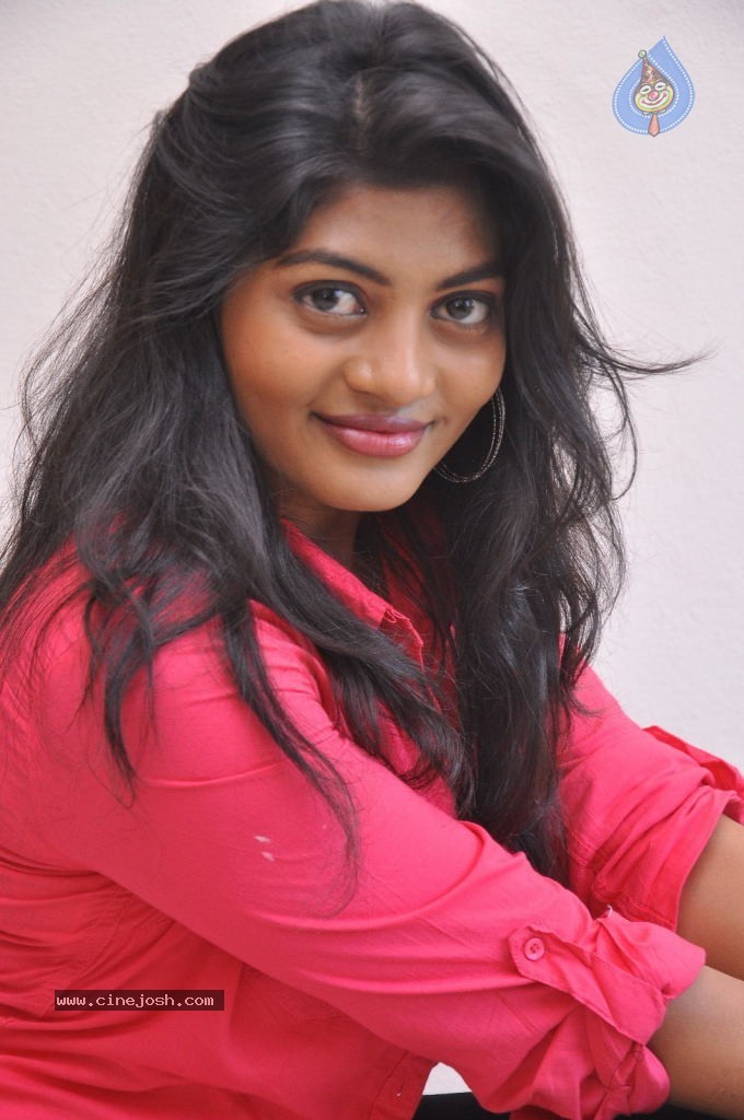 Sowmya Latest Pics - 4 / 56 photos