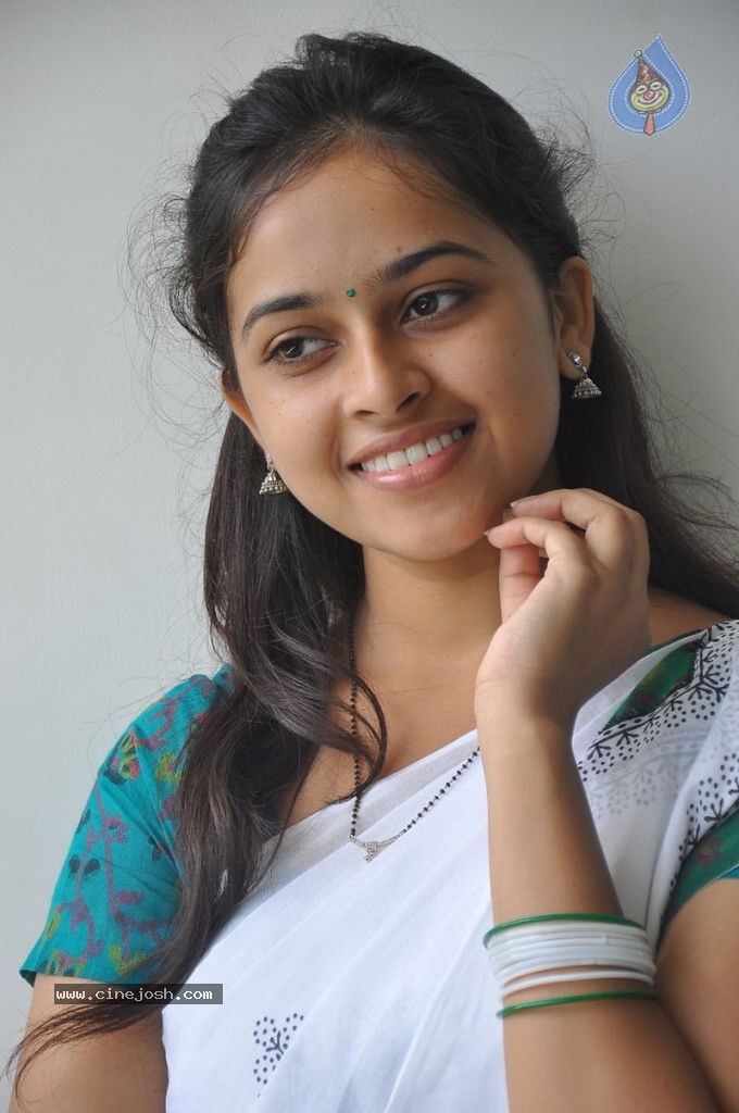 Sri Divya Latest Photos - 20 / 60 photos