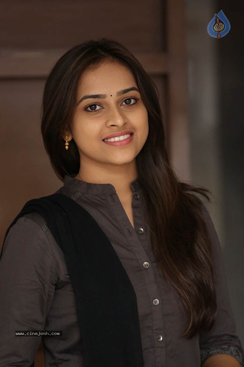 Sri Divya New Gallery - 2 / 60 photos