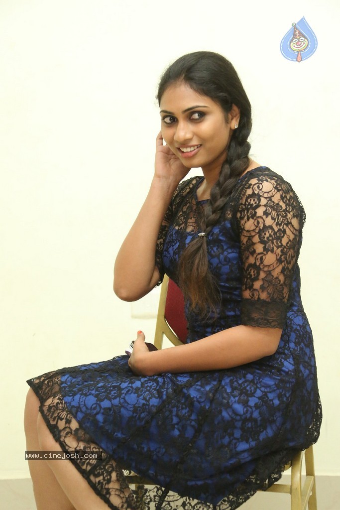 Sri Siri New Stills - 2 / 99 photos