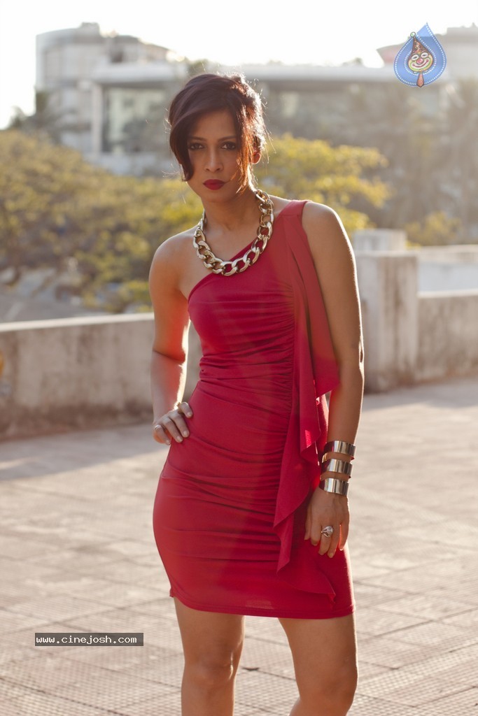 Supriya Kesha Photoshoot - 2 / 24 photos