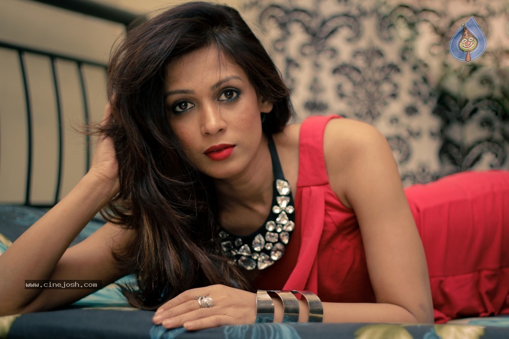 Supriya Kesha Photoshoot - 8 / 24 photos