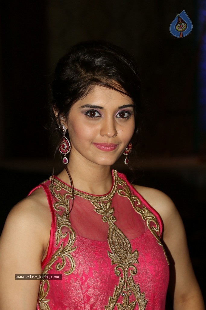 Surabhi New Photos - 15 / 128 photos